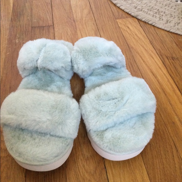 koolaburra fur slides